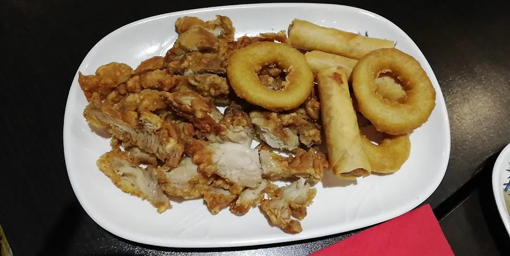 Poulet Frit Nems Au Poulet